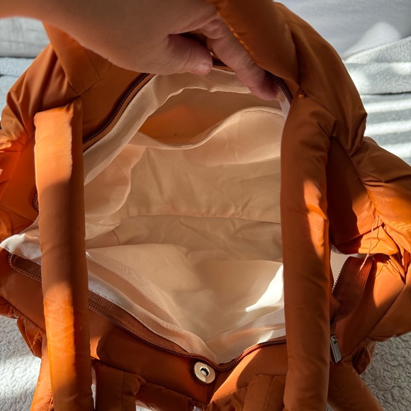 Puffer Bag Pumpkin Color - Picture 4 of 13